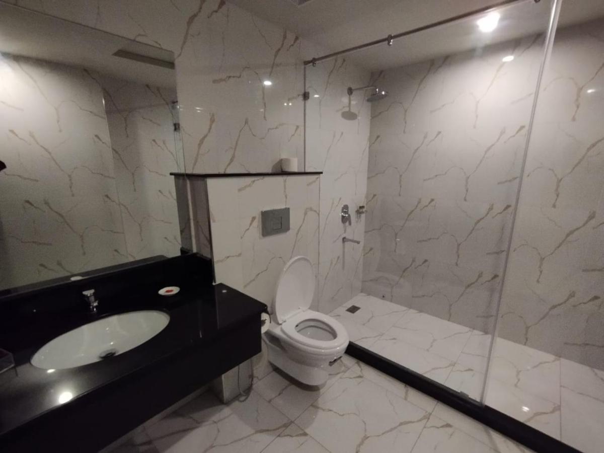 Avari Xpress Гилджит Екстериор снимка